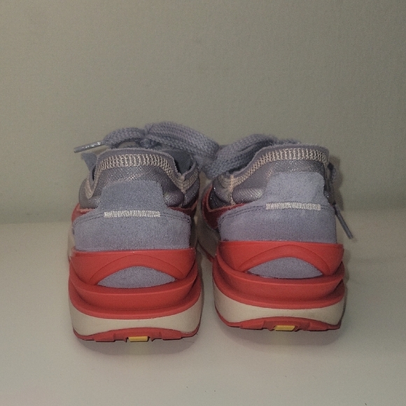 Nike Purple and Pink Athletic Sneakers Sz9 - Picture 2 of 10